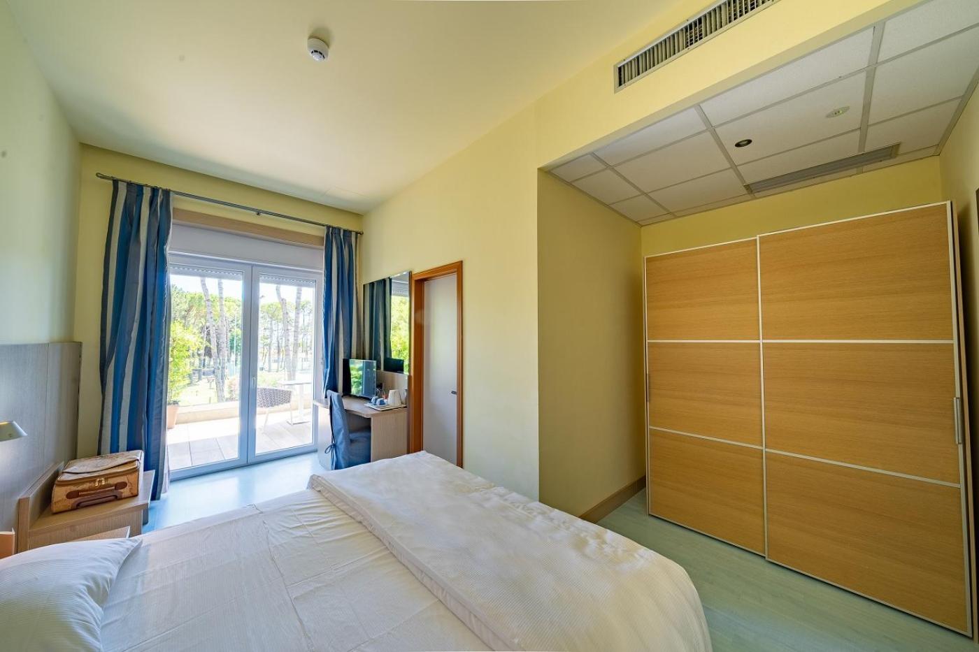 Il Tridente Hotel 비비오네 외부 사진