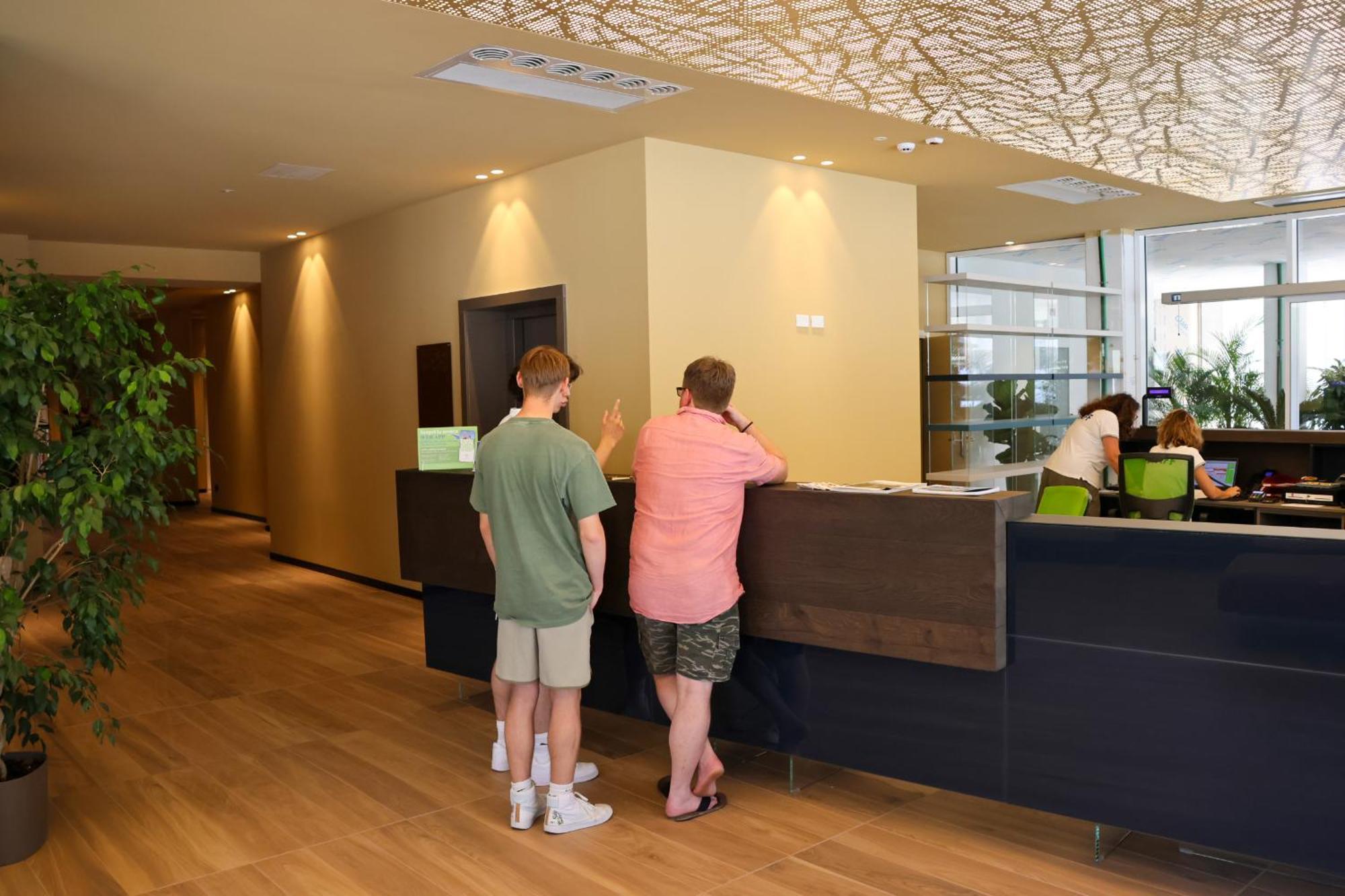 Il Tridente Hotel 비비오네 외부 사진